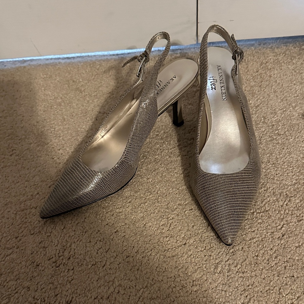 Anne Klein Textured Silver Slingback Heels